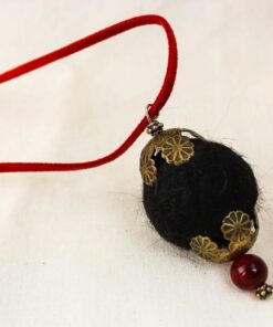GEM COLLECTION Coralite Pendant Crab Black